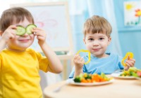 kinder-essen--oksana-kuzmina kinder-essen--oksana-kuzmina